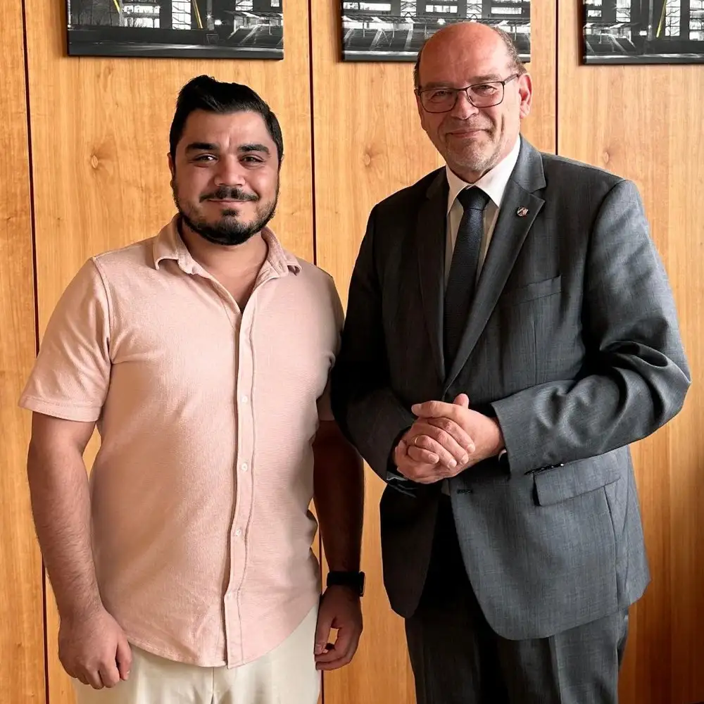 Ayman Hasan with Rainer Schmeltzer at the NRW state parliament, 2024